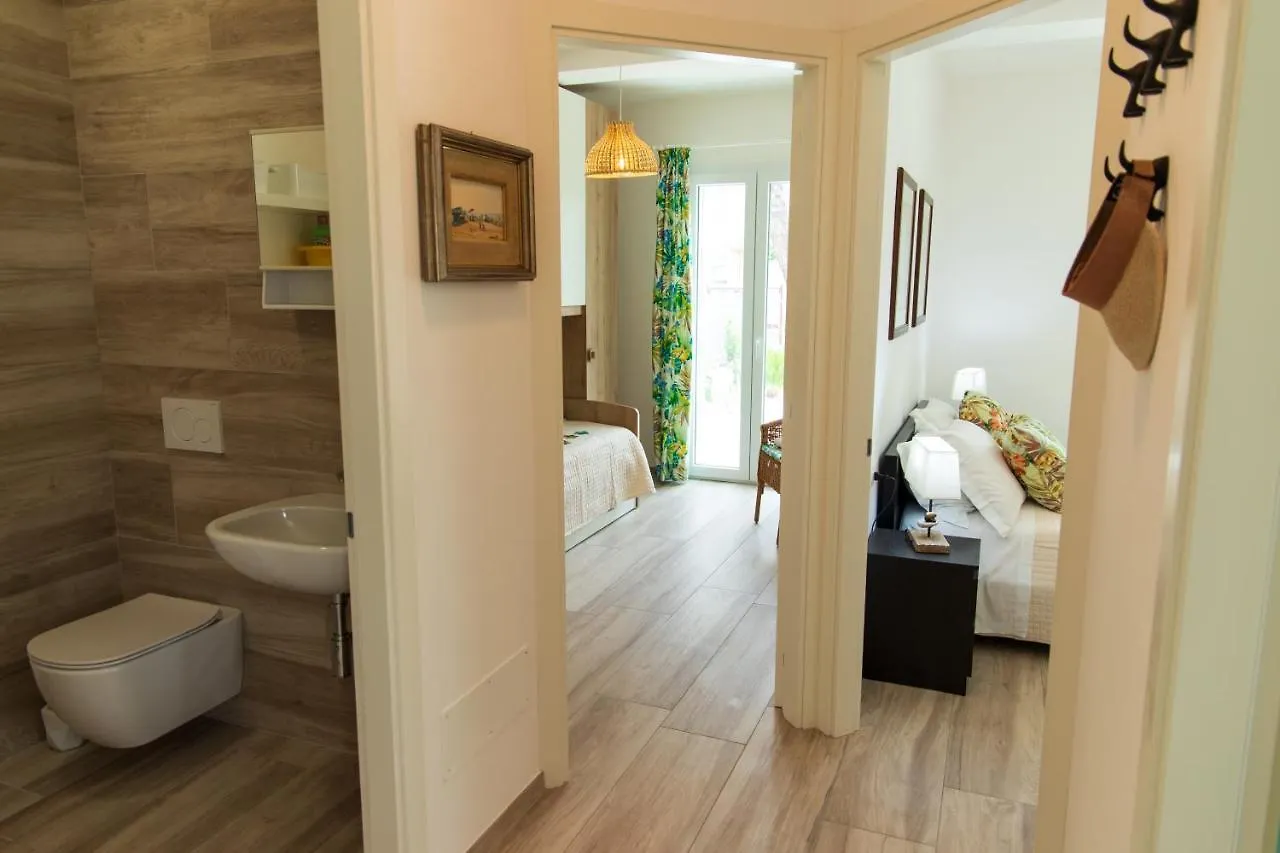 Olivia Home By Yohome A Misano Adriatico Vicino La Spiaggia 0*,  Olaszország
