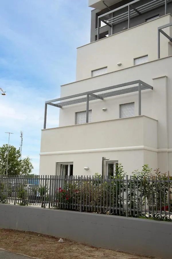 Olivia Home By Yohome A Misano Adriatico Vicino La Spiaggia Apartman